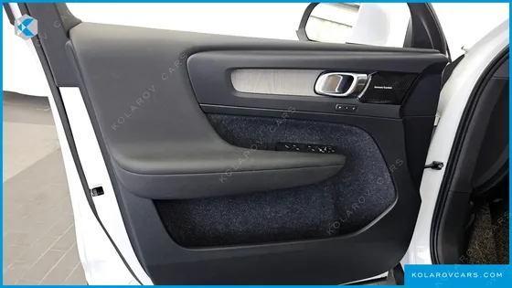 VOLVO XC40 T4 INSCRIPTION