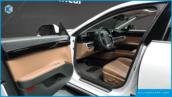 HYUNDAI GRANDEUR 2,5 GASOLINE 2WD