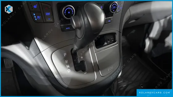 HYUNDAI STAREX CAMPING CAR