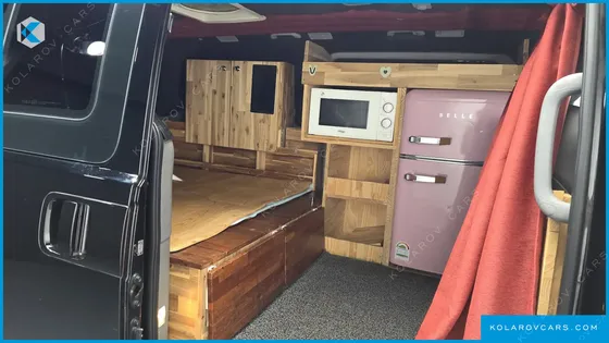 HYUNDAI STAREX CAMPING CAR