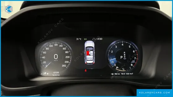 VOLVO XC40 T4 R-DESIGN
