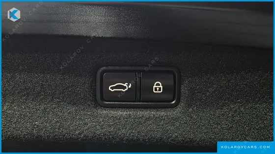 GENESIS G90 3.8