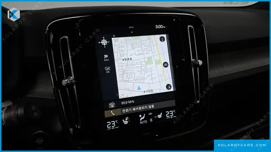 VOLVO XC40 B4 INSCRIPTION