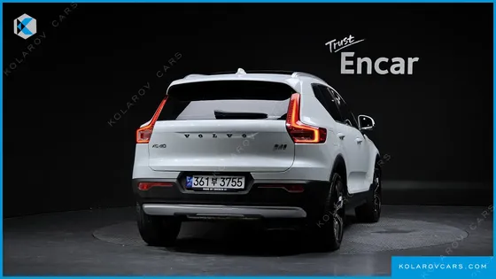 VOLVO XC40 B4 INSCRIPTION
