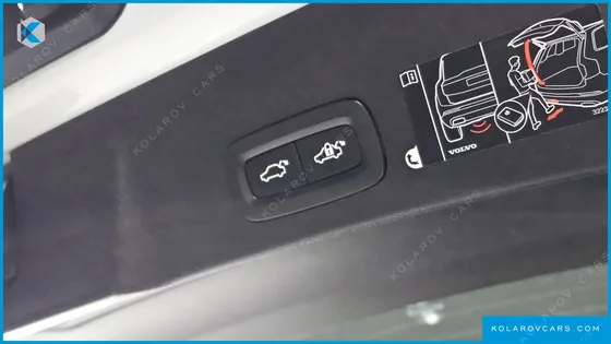 VOLVO XC40 B4 INSCRIPTION