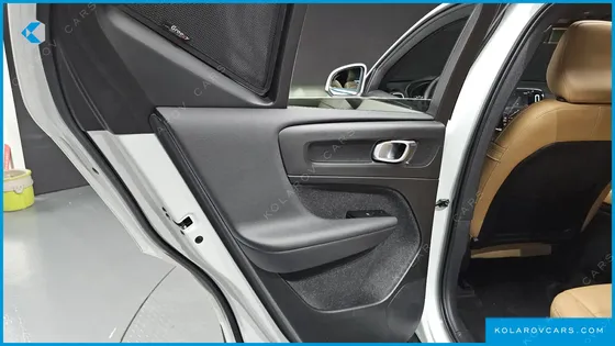 VOLVO XC40 B4 INSCRIPTION