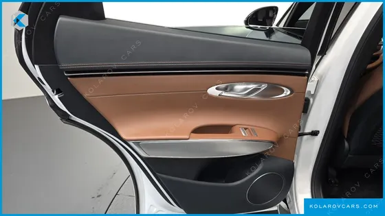 GENESIS GV70 2.5T GASOLINE 2WD