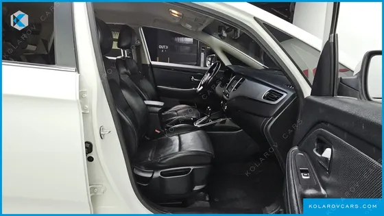KIA CARENS 1.7 VGT NOBLESSE