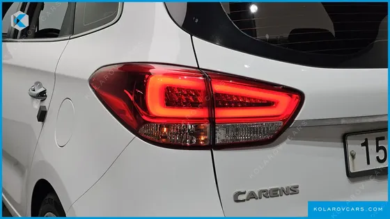 KIA CARENS 1.7 VGT NOBLESSE