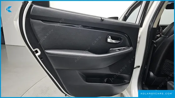 KIA CARENS 1.7 VGT NOBLESSE