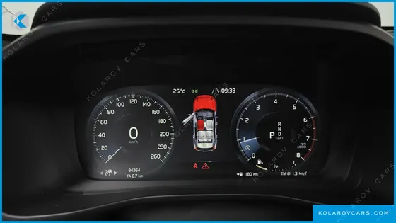 VOLVO XC40 T4 R-DESIGN