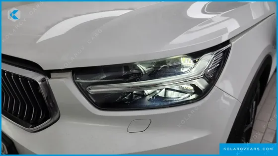VOLVO XC40 B4 INSCRIPTION
