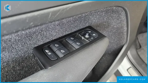 VOLVO XC40 B4 INSCRIPTION