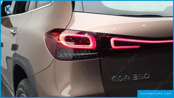 MERCEDES EQA EQA250 AMG PACKAGE PLUS