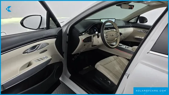 GENESIS GV70 2.5T GASOLINE 2WD