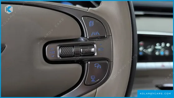 GENESIS GV70 2.5T GASOLINE 2WD