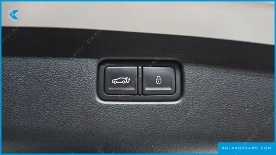 GENESIS GV70 2.5T GASOLINE 2WD