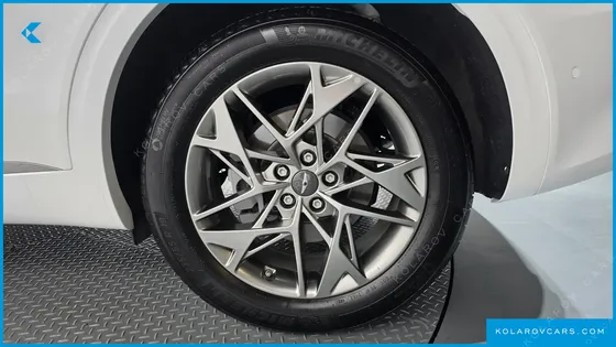 GENESIS GV70 2.5T GASOLINE 2WD