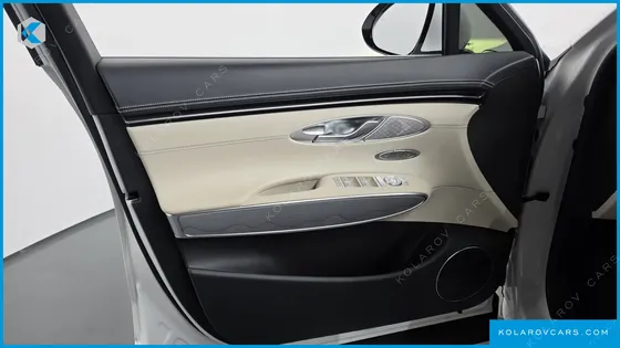 GENESIS GV70 2.5T GASOLINE 2WD