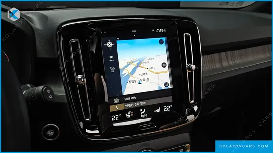 VOLVO XC40 B4 INSCRIPTION