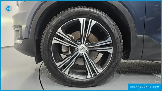 VOLVO XC40 T4 INSCRIPTION