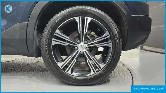 VOLVO XC40 T4 INSCRIPTION