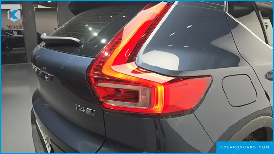 VOLVO XC40 T4 INSCRIPTION