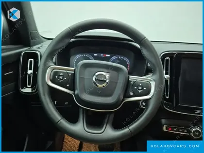 VOLVO XC40 T4 INSCRIPTION