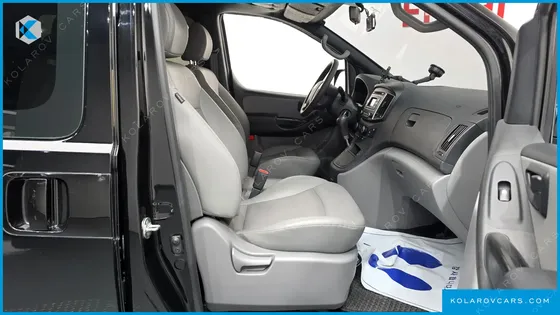HYUNDAI STAREX CAMPING CAR