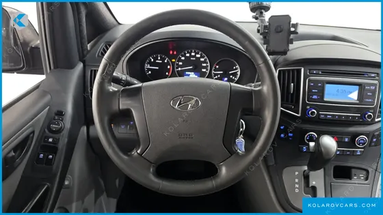 HYUNDAI STAREX CAMPING CAR