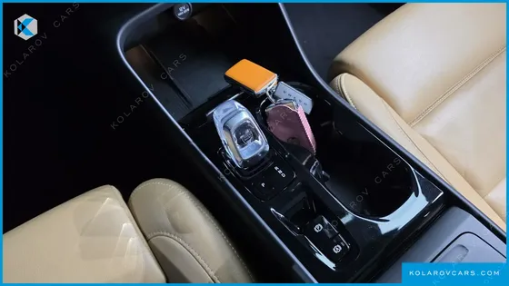 VOLVO XC40 B4 INSCRIPTION