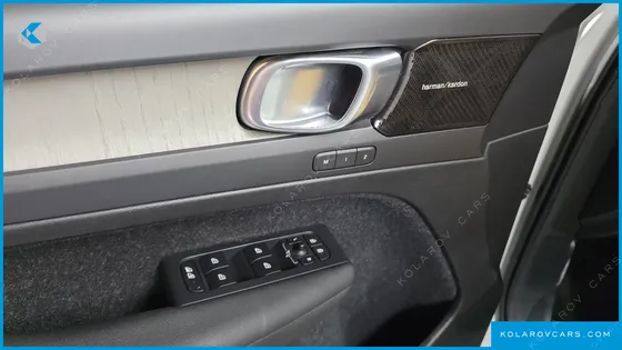 VOLVO XC40 B4 INSCRIPTION