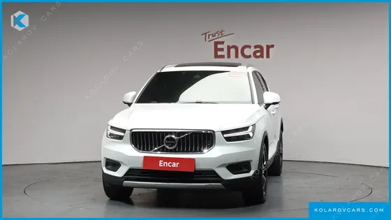 VOLVO XC40 B4 INSCRIPTION