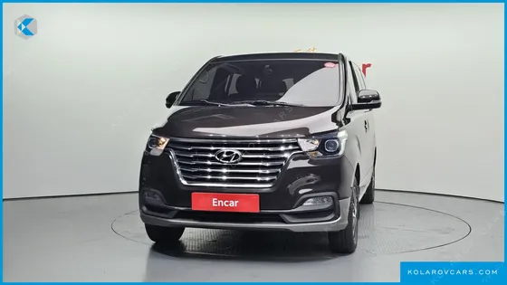 HYUNDAI STAREX 4WD URBAN 9-SEATER