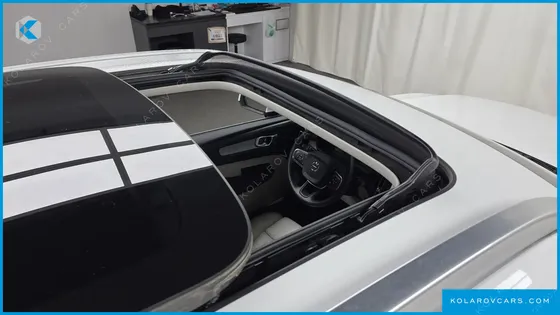 VOLVO XC40 B4 ULTIMATE BRIGHT