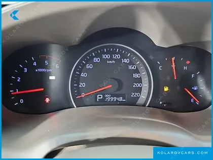 KIA CARNIVAL GRAND CARNIVAL GLX