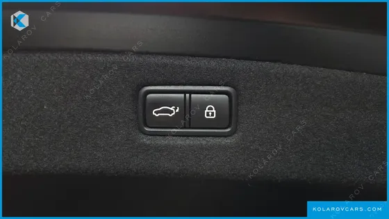 GENESIS G90 3.8 AWD