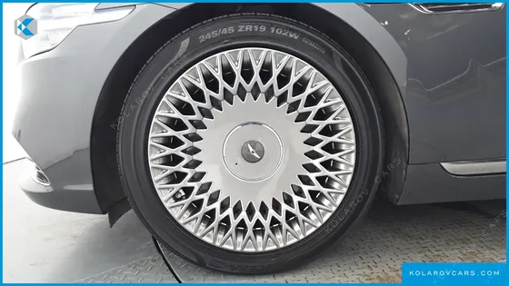 GENESIS G90 3.3 T AWD