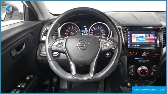 KGM - SSANGYONG TIVOLI VX 2WD