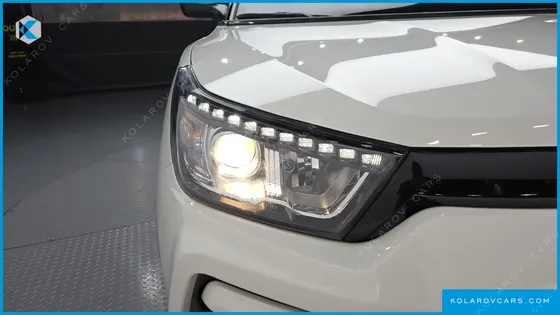 KGM - SSANGYONG TIVOLI VX 2WD