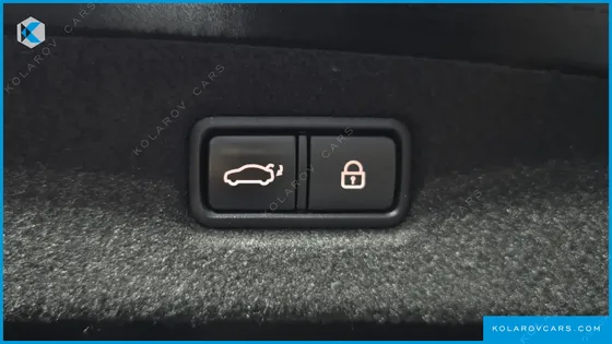 GENESIS G90 3.8 AWD