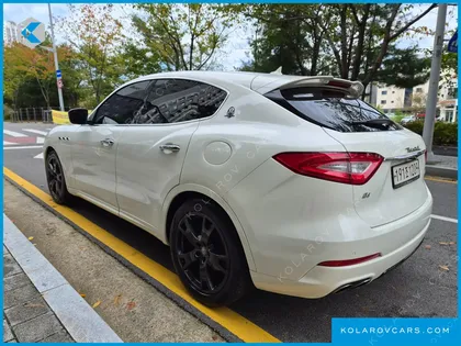 MASERATI LEVANTE 3.0 AWD