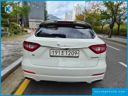 MASERATI LEVANTE 3.0 AWD