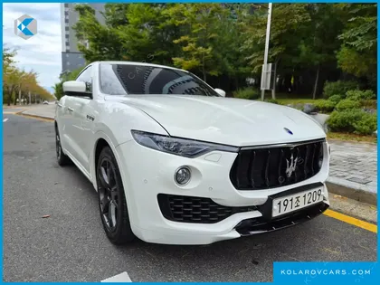 MASERATI LEVANTE 3.0 AWD