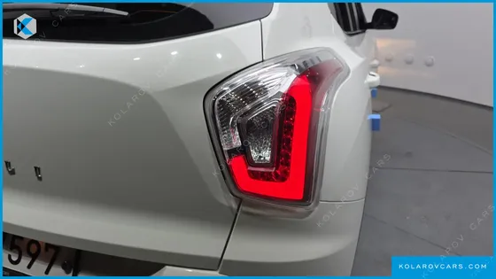 KGM - SSANGYONG TIVOLI VX 2WD