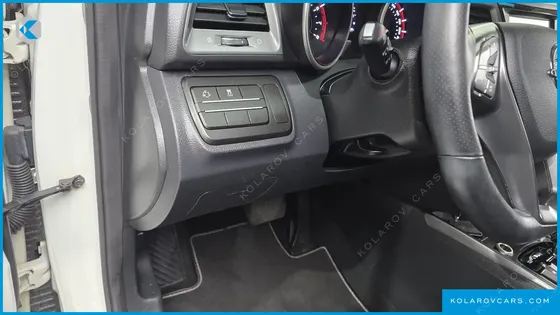 KGM - SSANGYONG TIVOLI VX 2WD