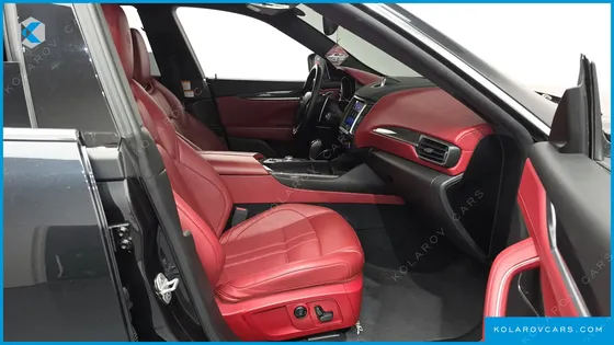 MASERATI LEVANTE 3.0 AWD GRANSPORT