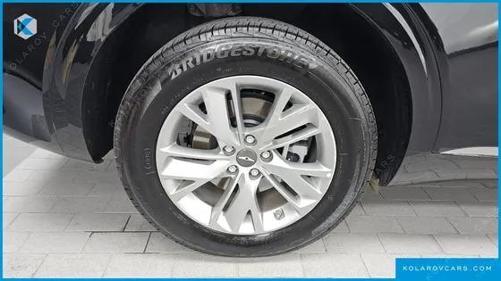 GENESIS GV70 2.5T GASOLINE 2WD