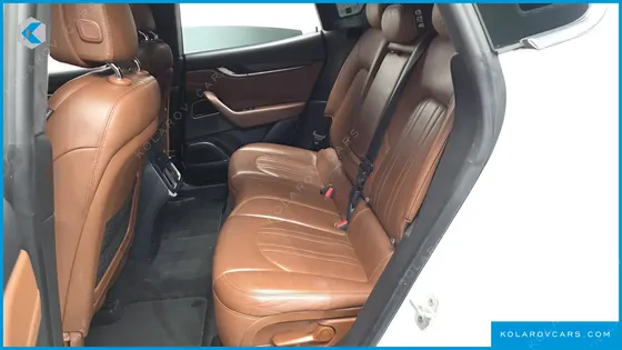 MASERATI LEVANTE 3.0 AWD PREMIUM
