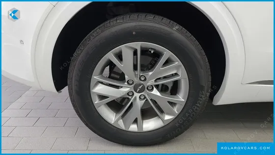 GENESIS GV70 2.5T GASOLINE 2WD